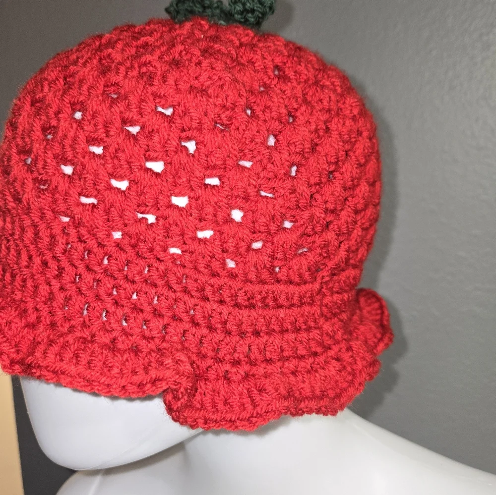 Handmade Girls Strawberry Crochet Bucket Hat Size Small